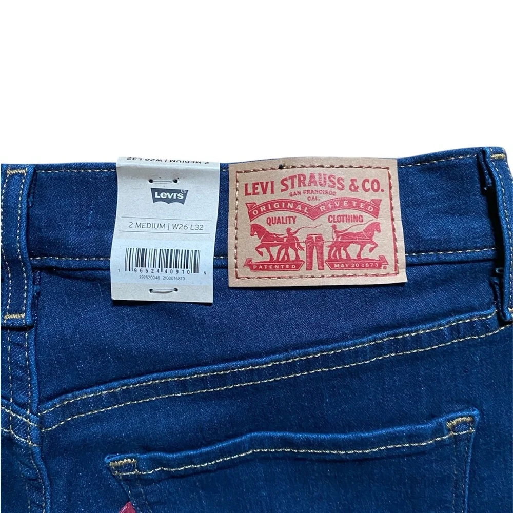 Levis classic mid